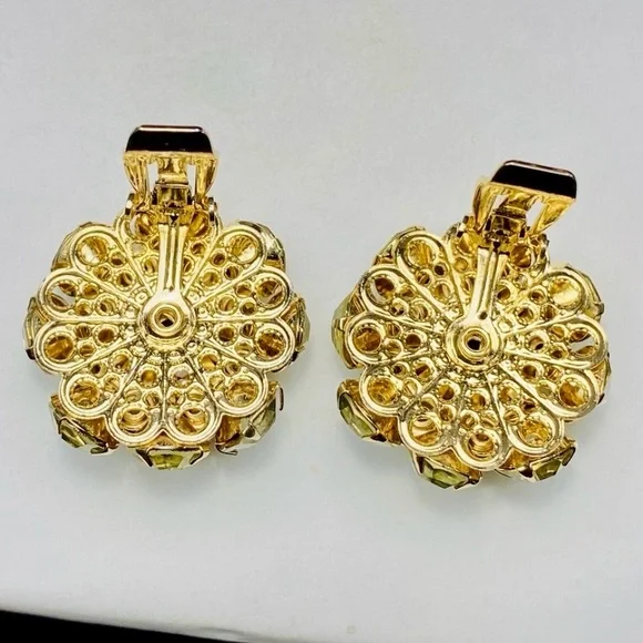 JUDY LEE Demi Parure Signed Uranium Glass Cluster Clip-On Earrings & Brooch Set - Picture 7 of 12